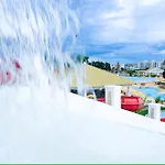 Lacqua Diroma - Melhor Parque Aquatico De Caldas Com Piscina De Ondas