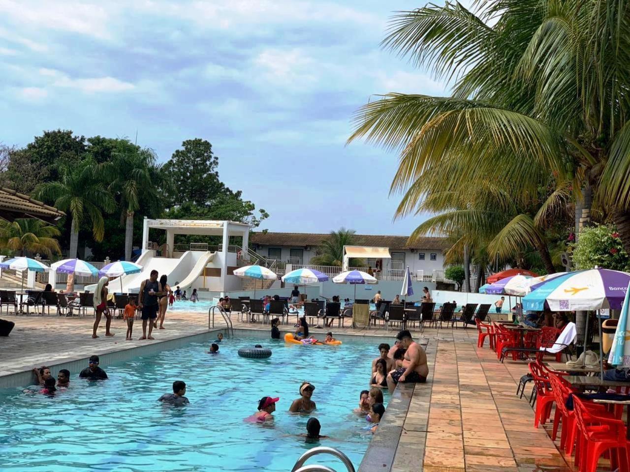 Lacqua Diroma - Parque Aquatico De Caldas Com Piscina De Ondas Aparthotel Caldas Novas