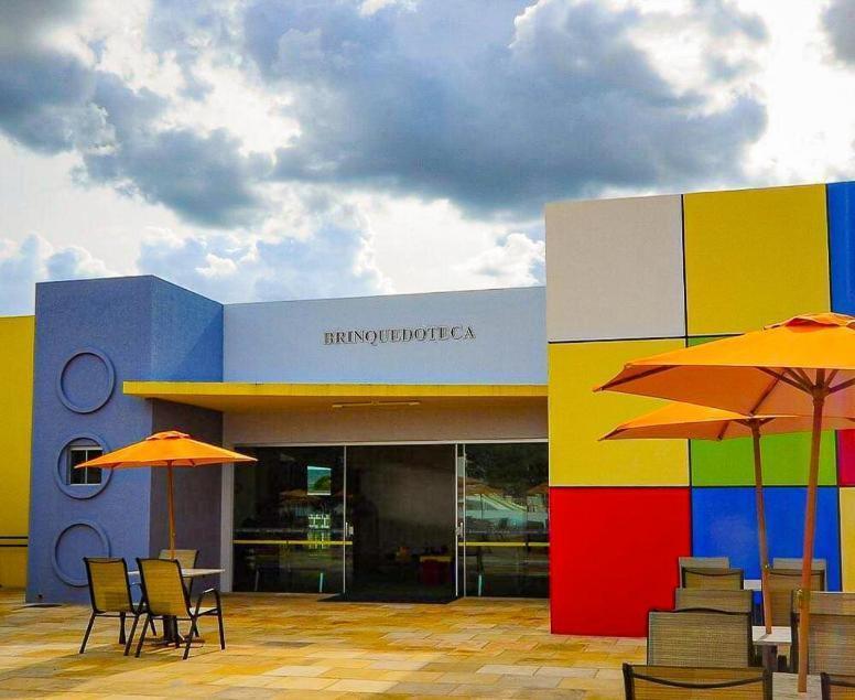 Aparthotel Lacqua Diroma - Parque Aquatico De Caldas Com Piscina De Ondas