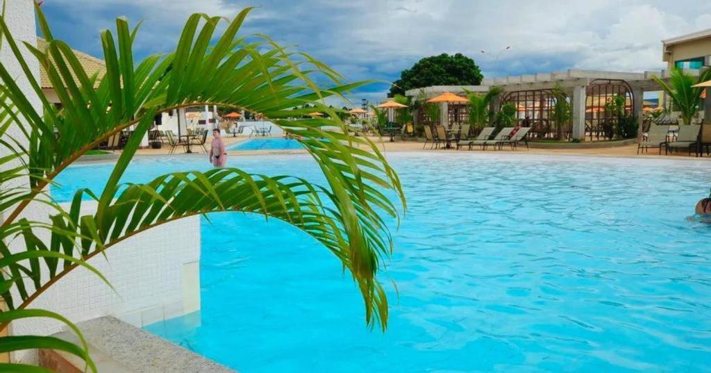 Lacqua Diroma - Parque Aquatico De Caldas Com Piscina De Ondas Aparthotel Caldas Novas
